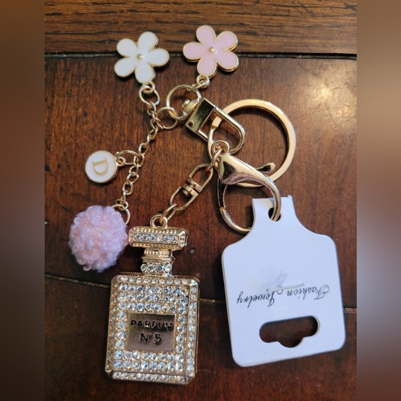Bag Charm - Picture 4 of 5